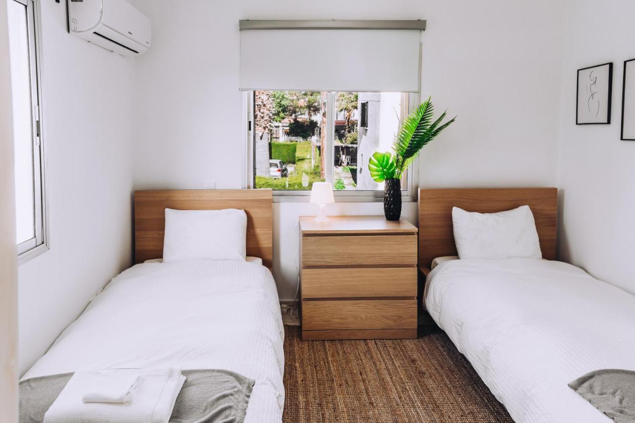Minimal Townhouse Center Paphos别墅 外观 照片