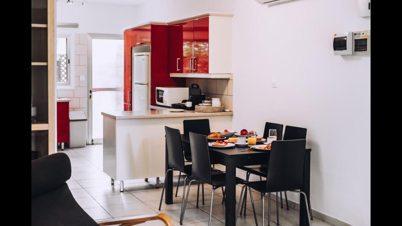 Minimal Townhouse Center Paphos别墅 外观 照片